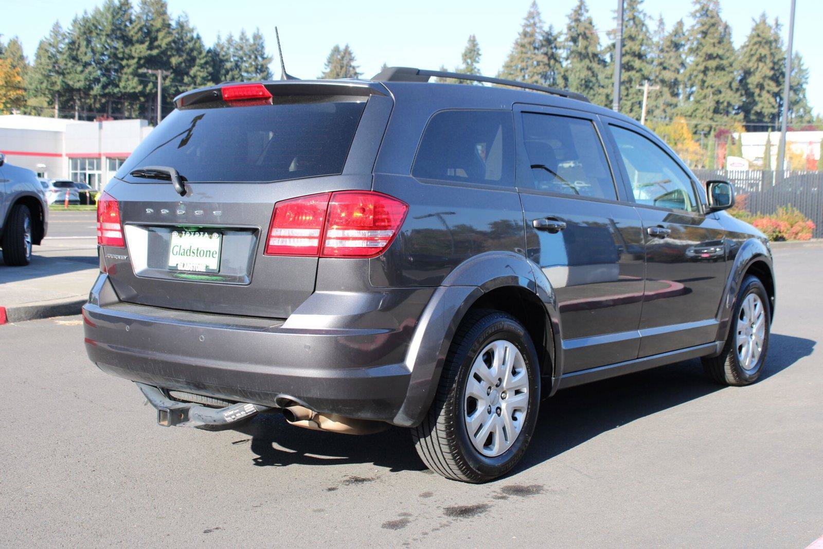 Used 2020 Dodge Journey SE w/ SE Popular Equipment Group FWD image 5