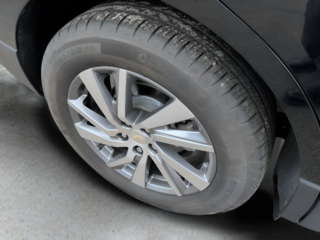 Used 2024 Chevrolet Equinox LT AWD/4WD image 22