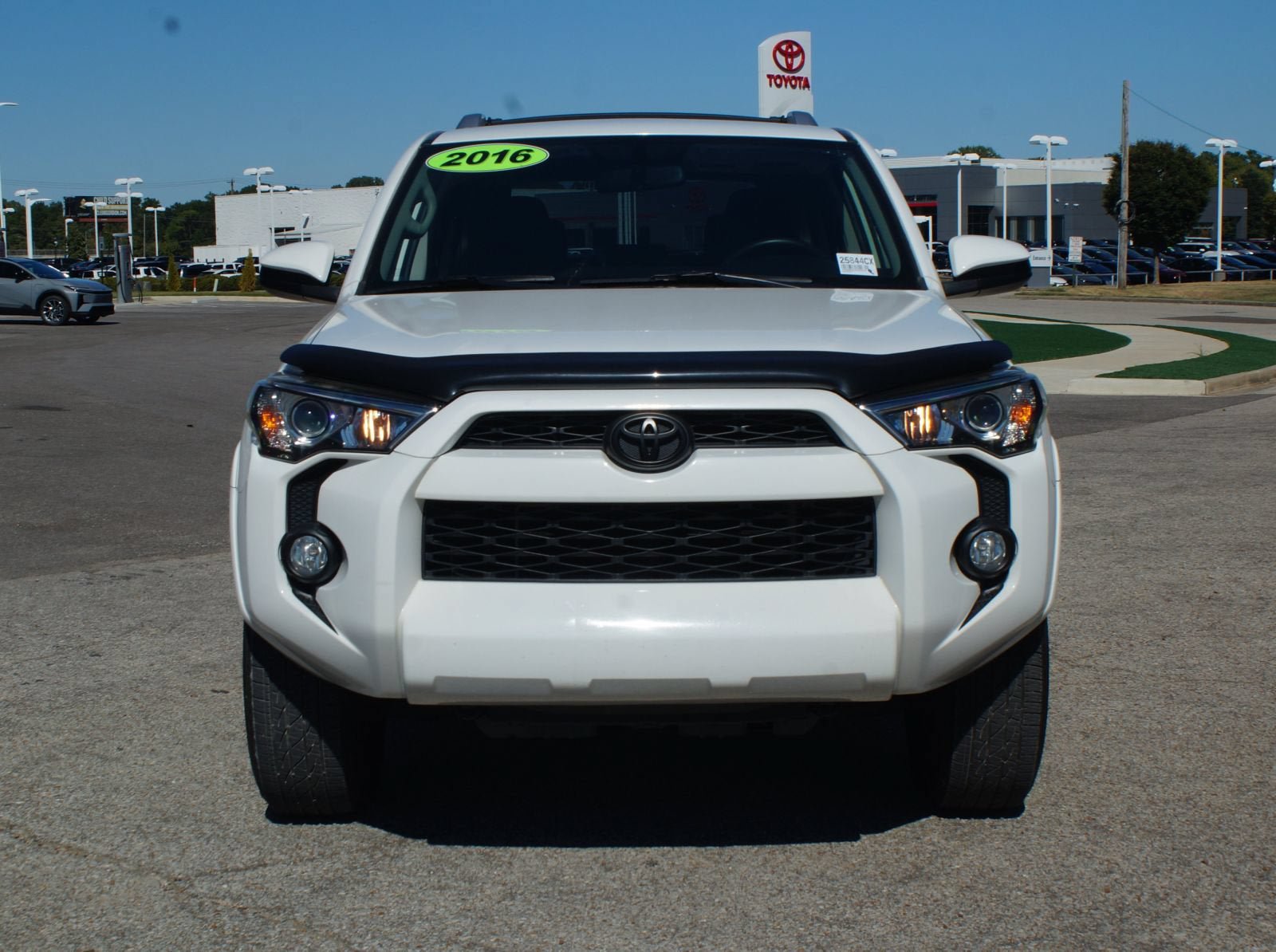 Used 2016 Toyota 4Runner SR5 AWD/4WD image 23