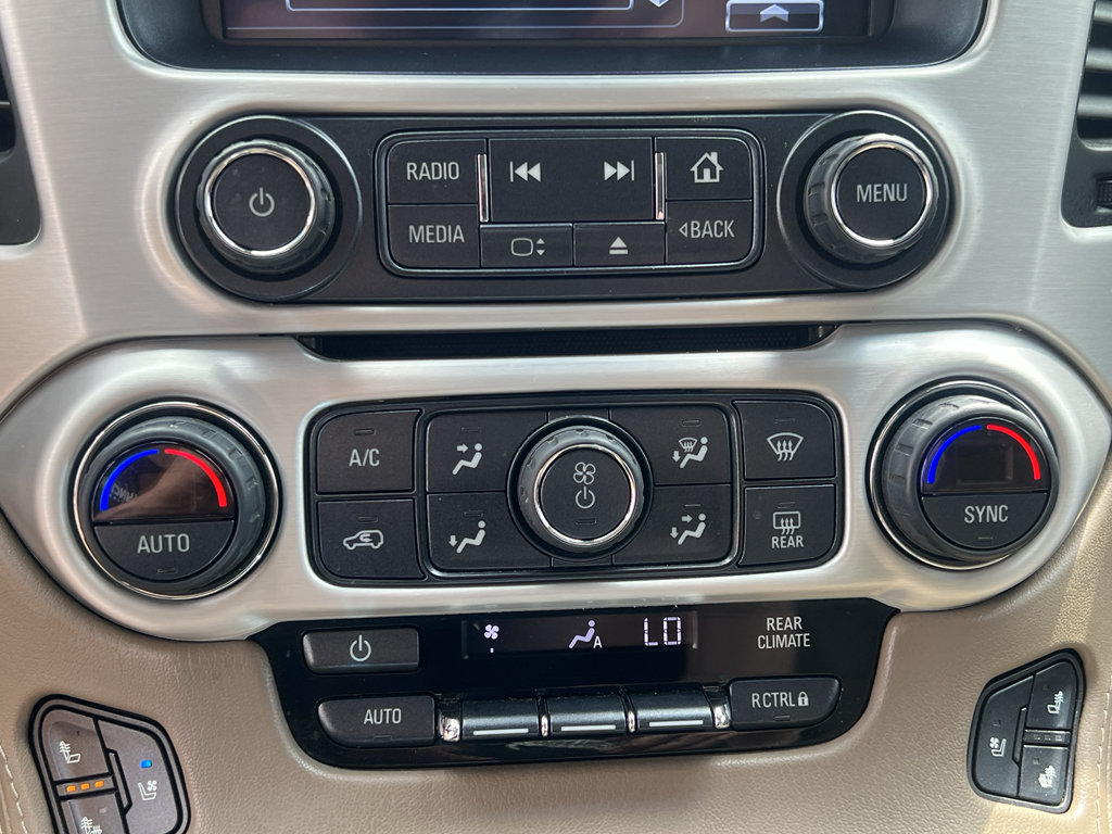 Used 2019 GMC Yukon SLT w/ Premium Edition AWD/4WD image 22
