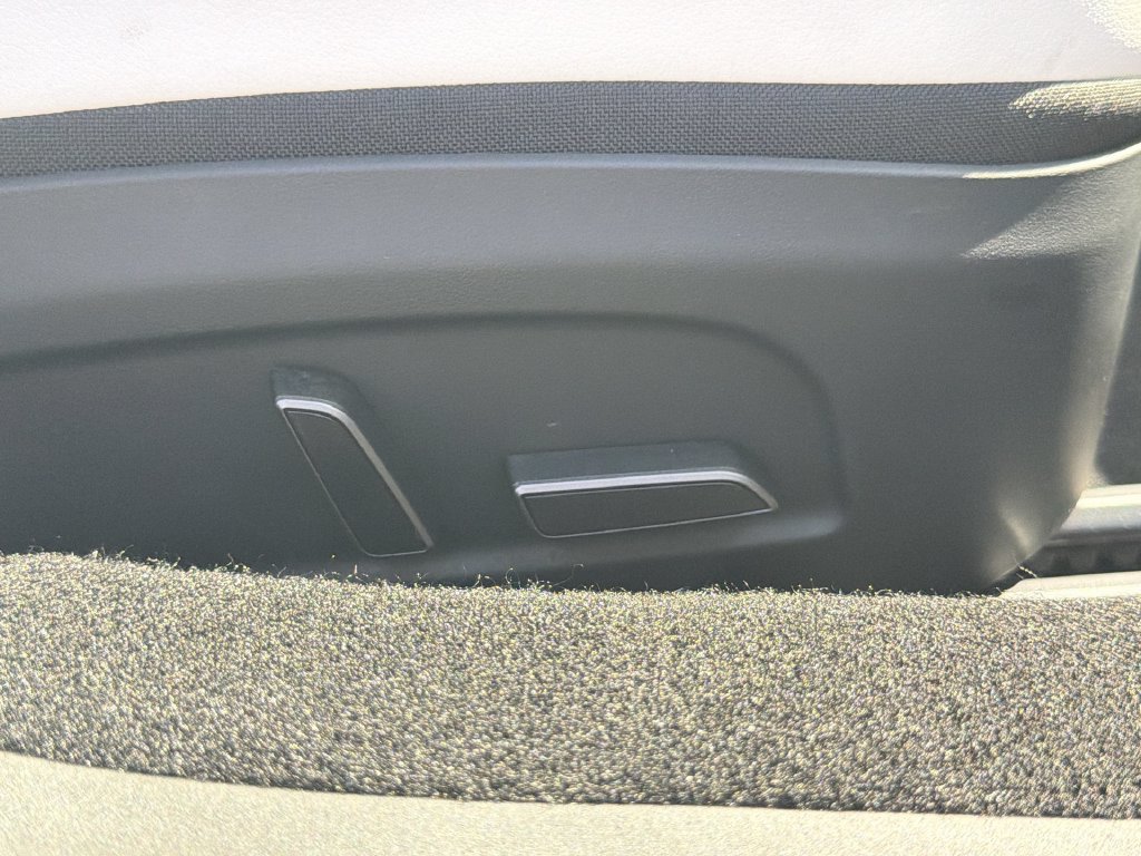 Used 2026 Tesla Model 3 RWD image 41