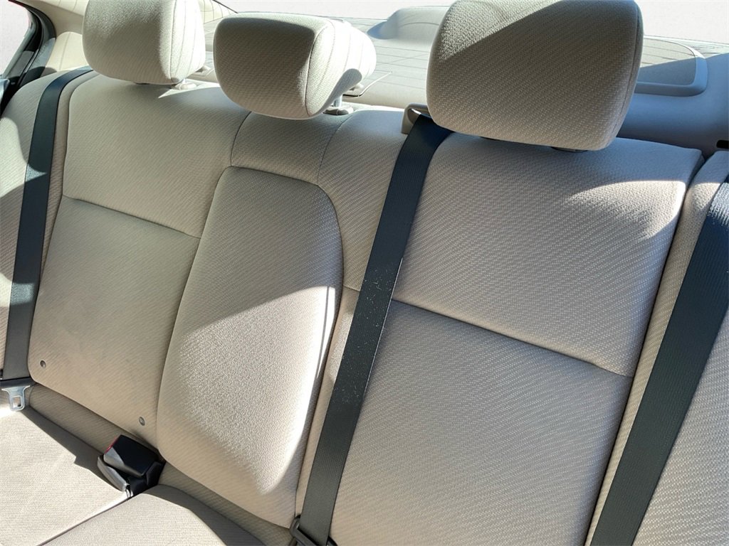 Used 2013 Honda Civic LX image 9
