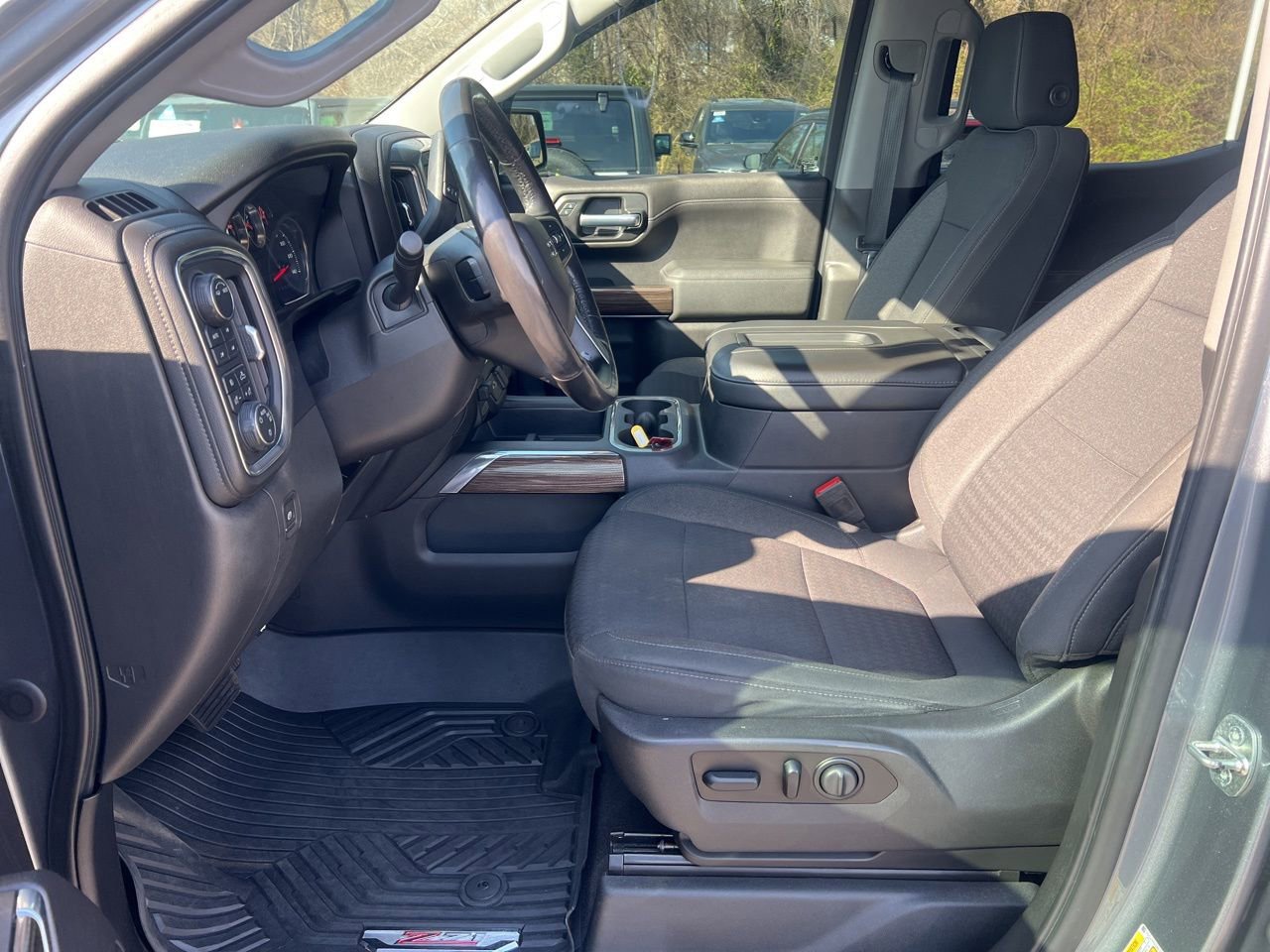 Used 2020 Chevrolet Silverado 1500 RST image 17