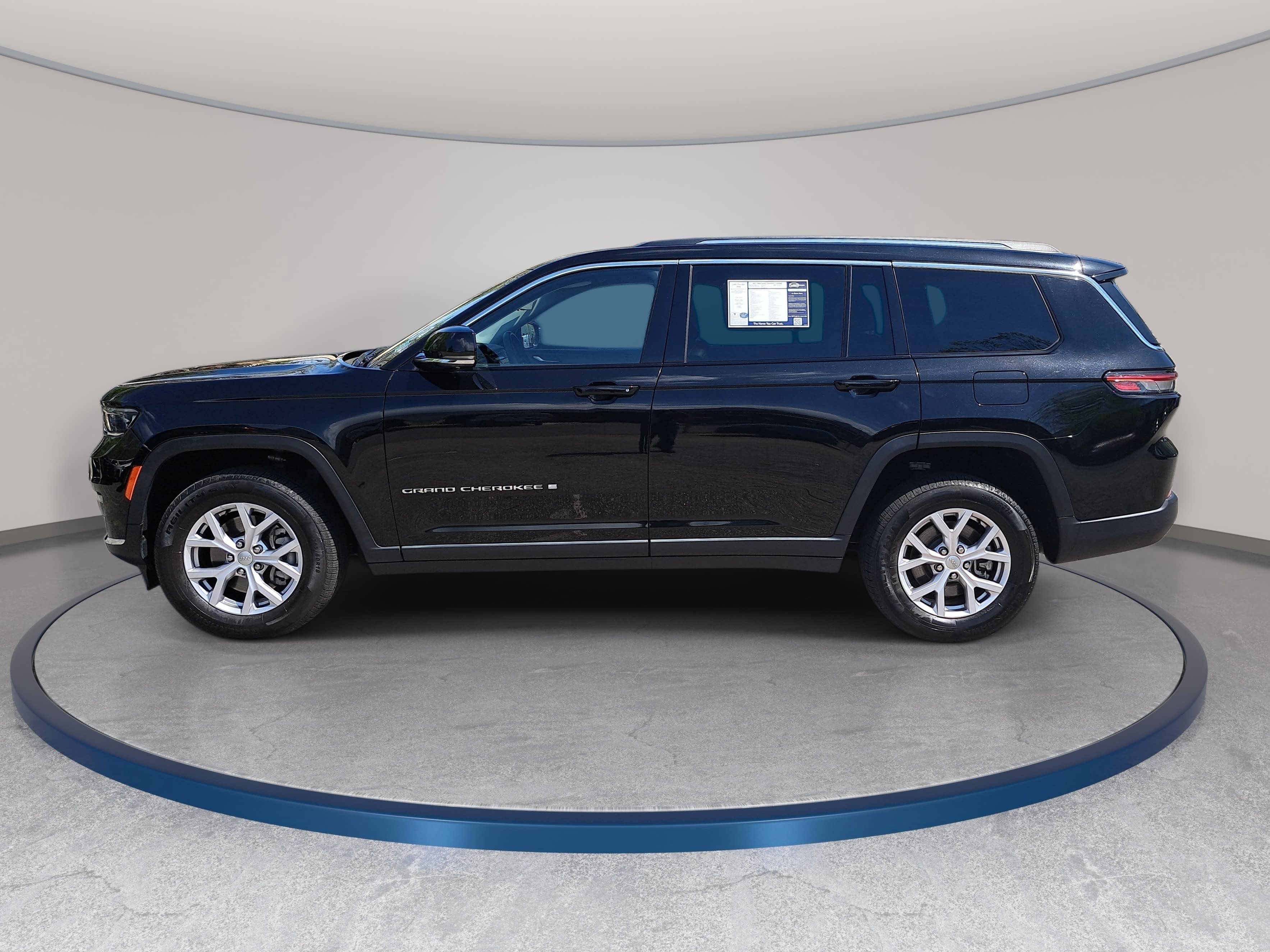 Used 2022 Jeep Grand Cherokee L Limited w/ Luxury Tech Group II AWD/4WD image 8