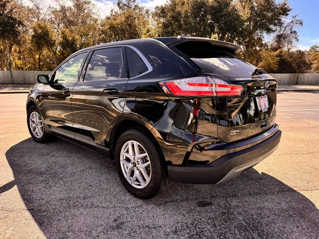 Used 2024 Ford Edge SEL image 6