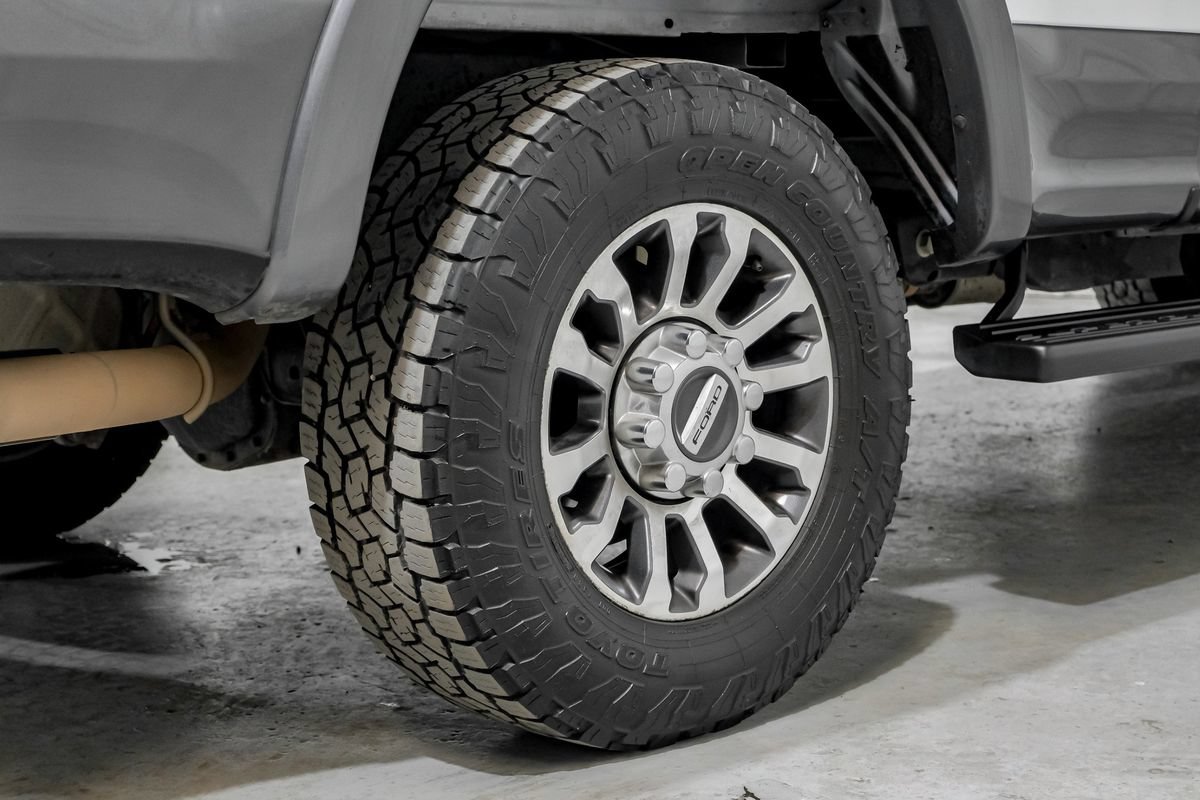 Used 2021 Ford F250 Lariat w/ FX4 Off-Road Package AWD/4WD image 58