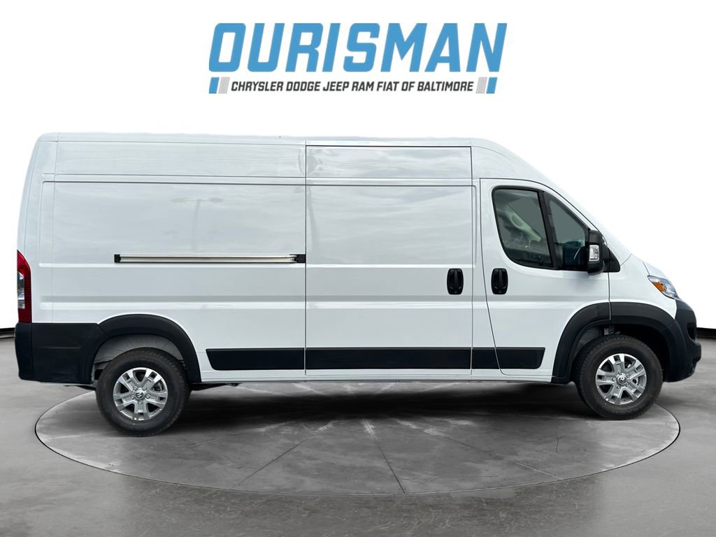 New 2025 RAM ProMaster 2500 w/ Quick Order Package 22G SLT image 7