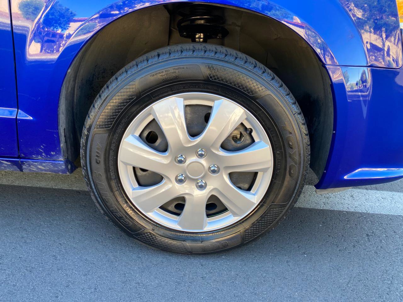 Used 2019 Dodge Grand Caravan SE FWD image 22