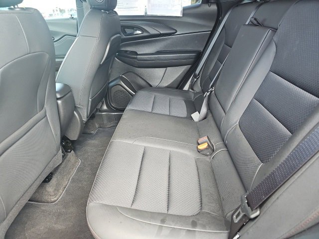 Used 2022 Chevrolet TrailBlazer RS w/ Technology Package image 13