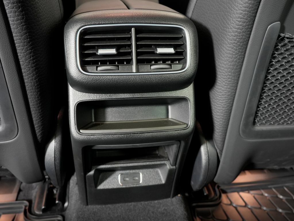 Certified 2025 Mercedes-Benz GLE 580 4MATIC image 35
