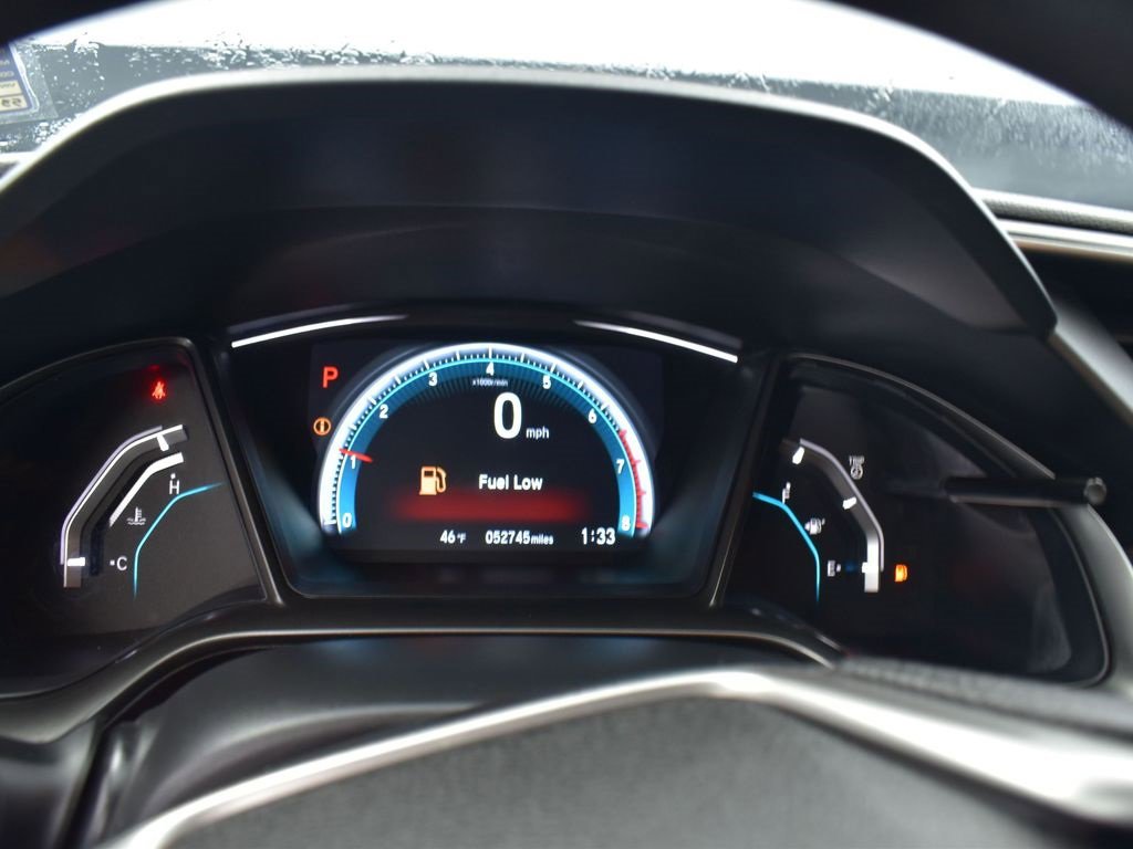 Used 2018 Honda Civic EX image 9
