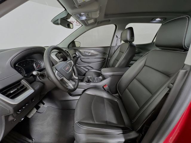Used 2023 GMC Terrain SLT w/ Infotainment Package II image 9