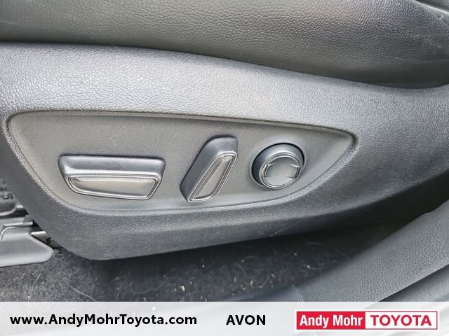 Used 2022 Toyota Highlander XLE image 12