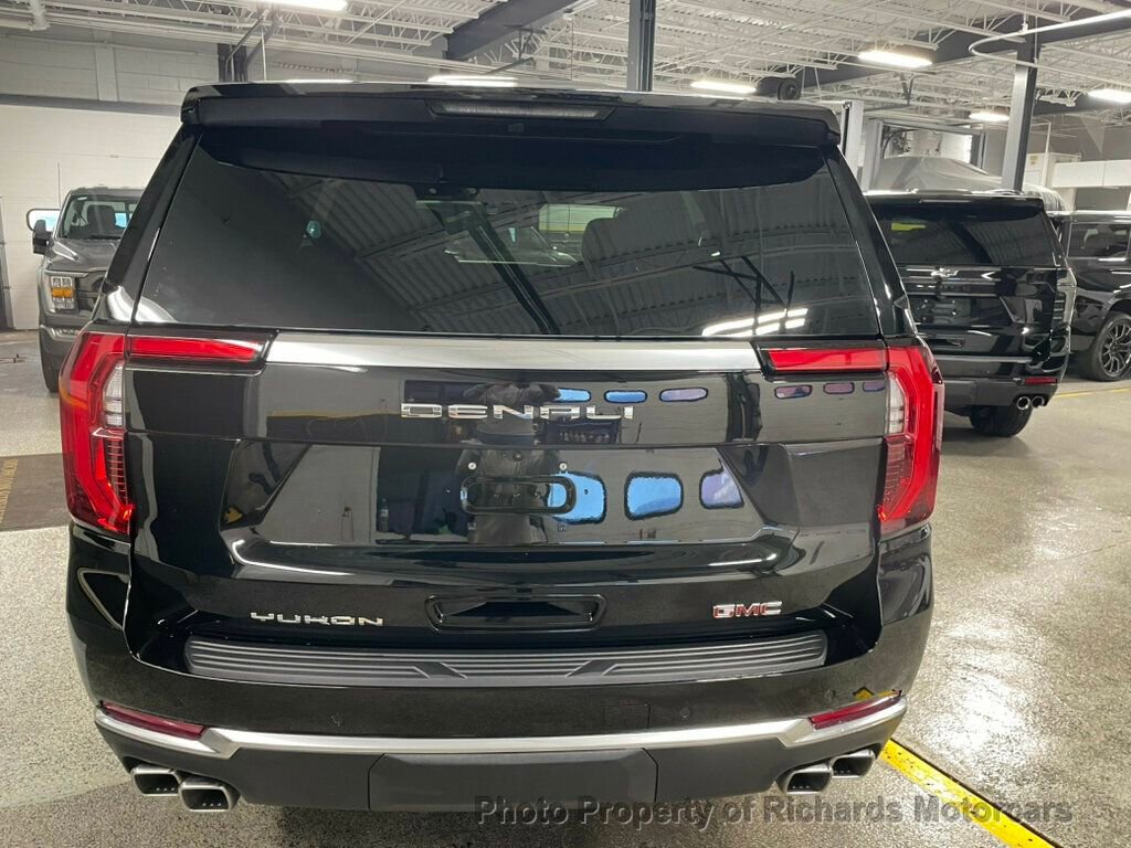 Used 2026 GMC Yukon Denali w/ Sun & Power Step Package image 6