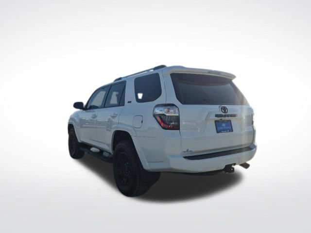 Used 2022 Toyota 4Runner SR5 Premium w/ Moonroof Package image 7
