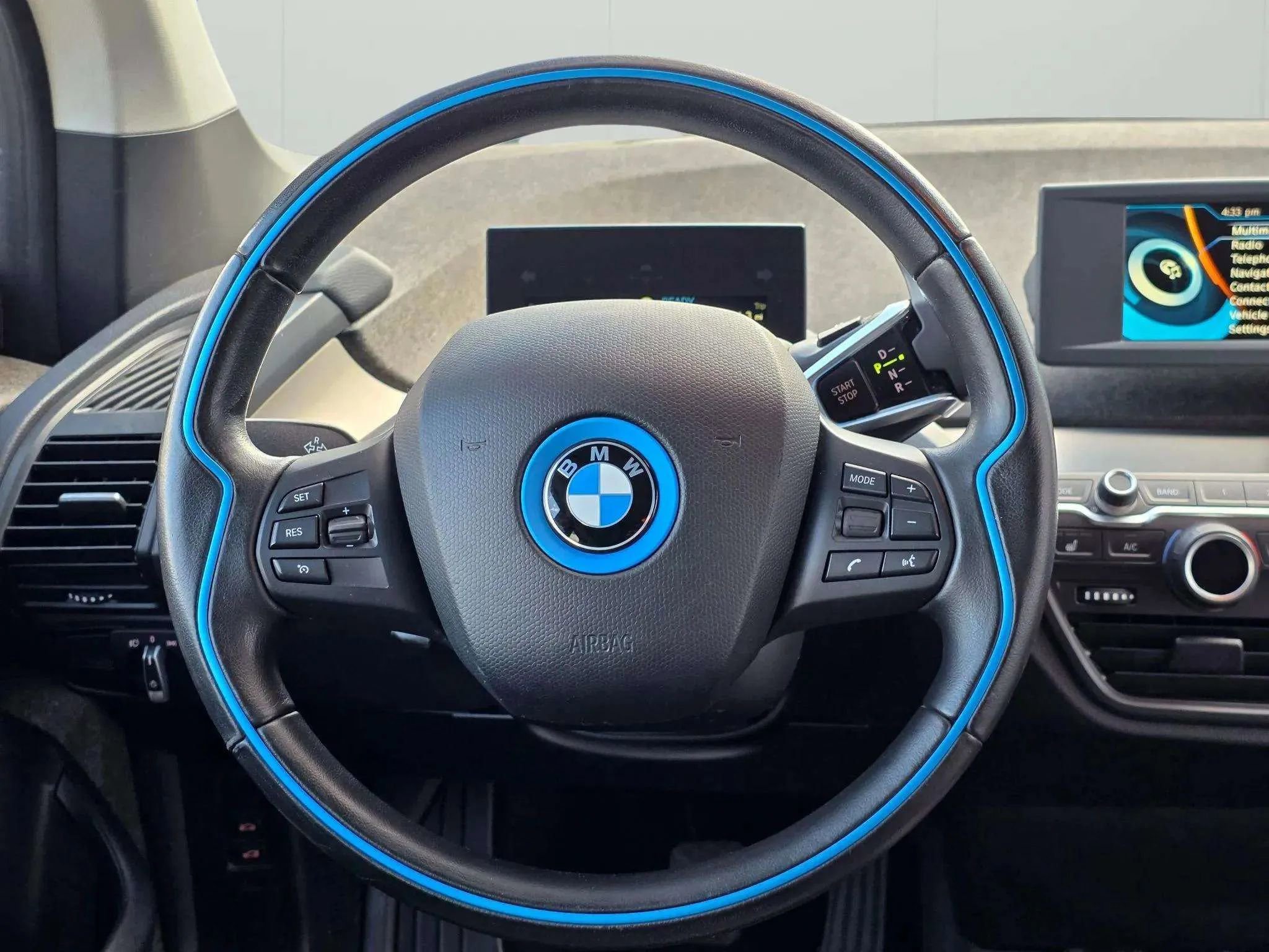 Used 2017 BMW i3 image 29