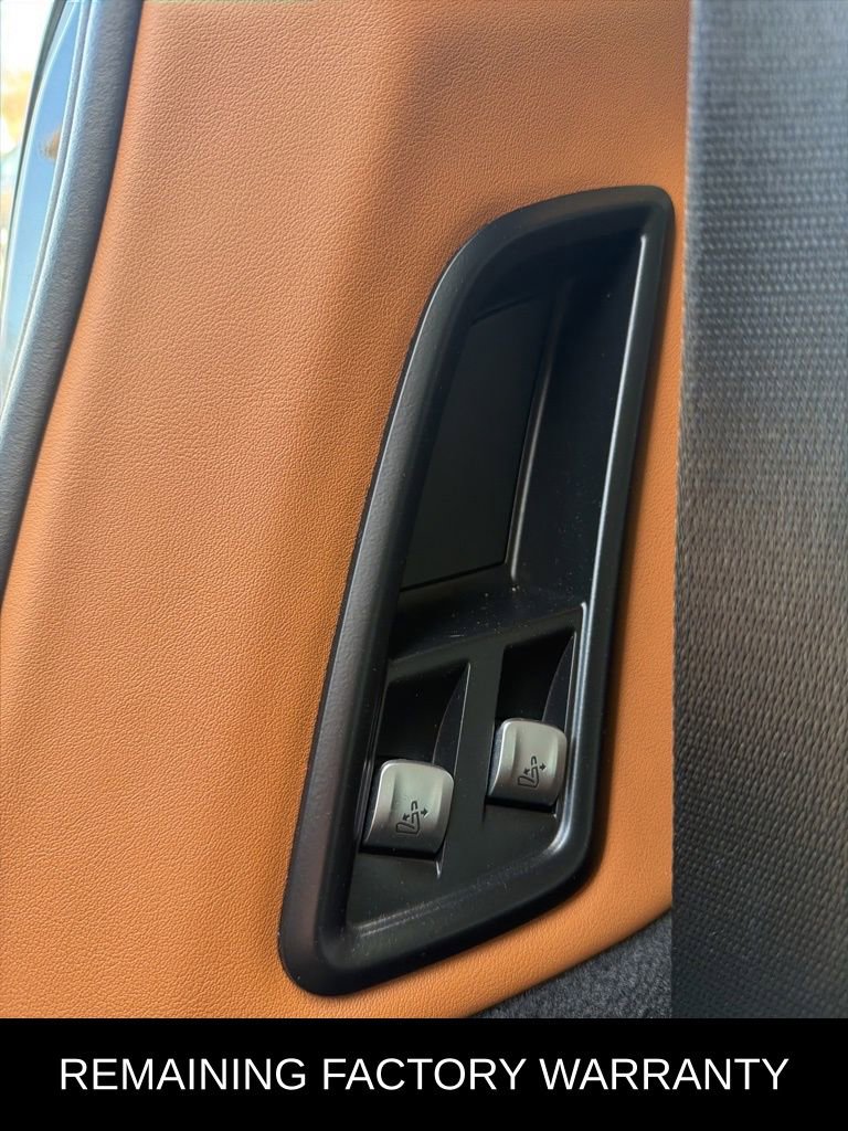 Used 2024 BMW X7 xDrive40i image 24