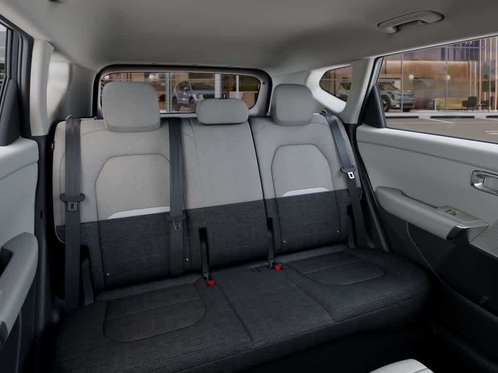 New 2027 Kia Seltos LX FWD image 16