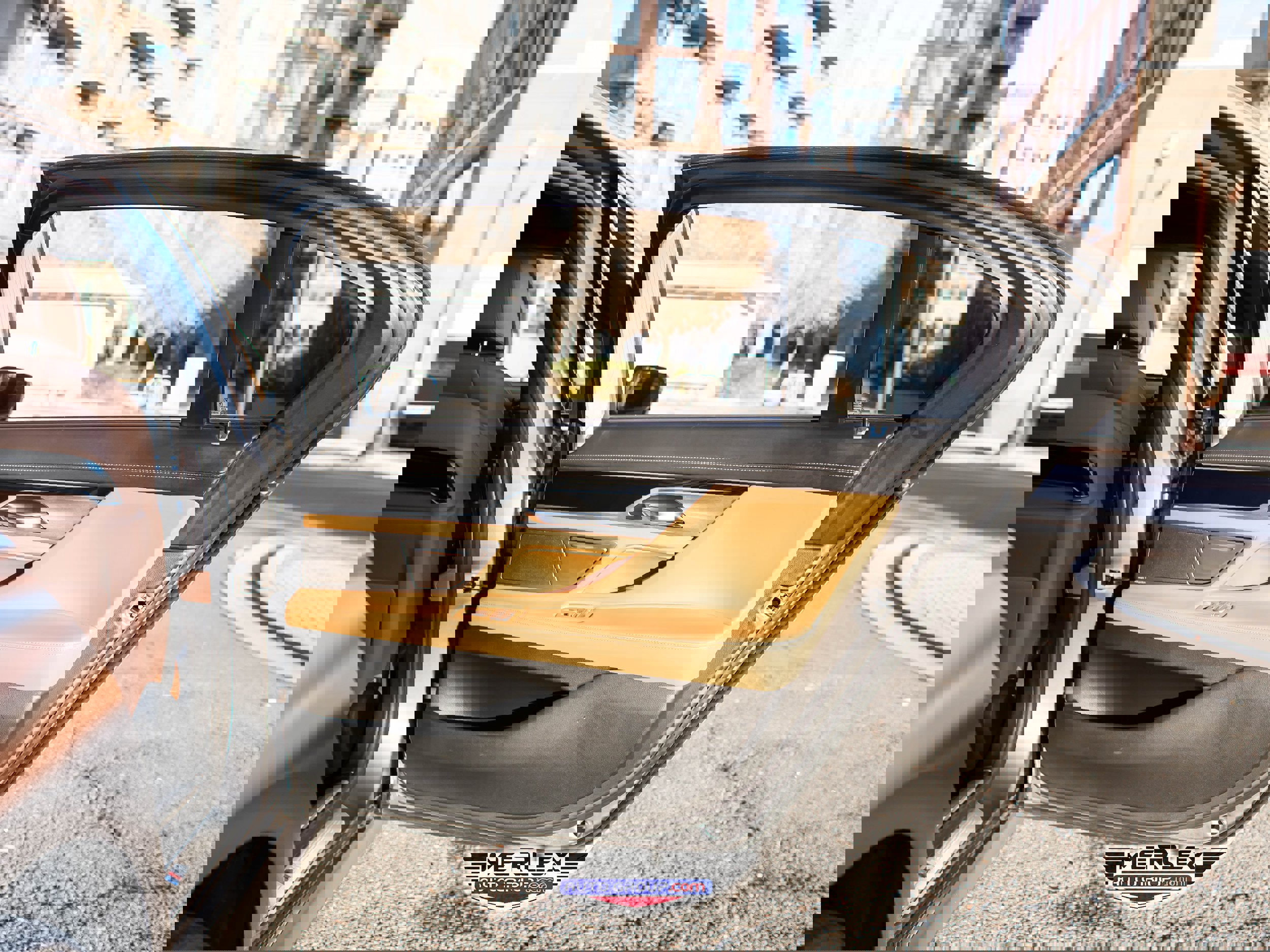 Used 2018 BMW 750i w/ Executive Package image 46