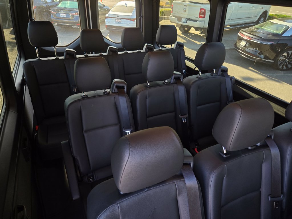 Used 2024 Mercedes-Benz Sprinter 2500 image 13