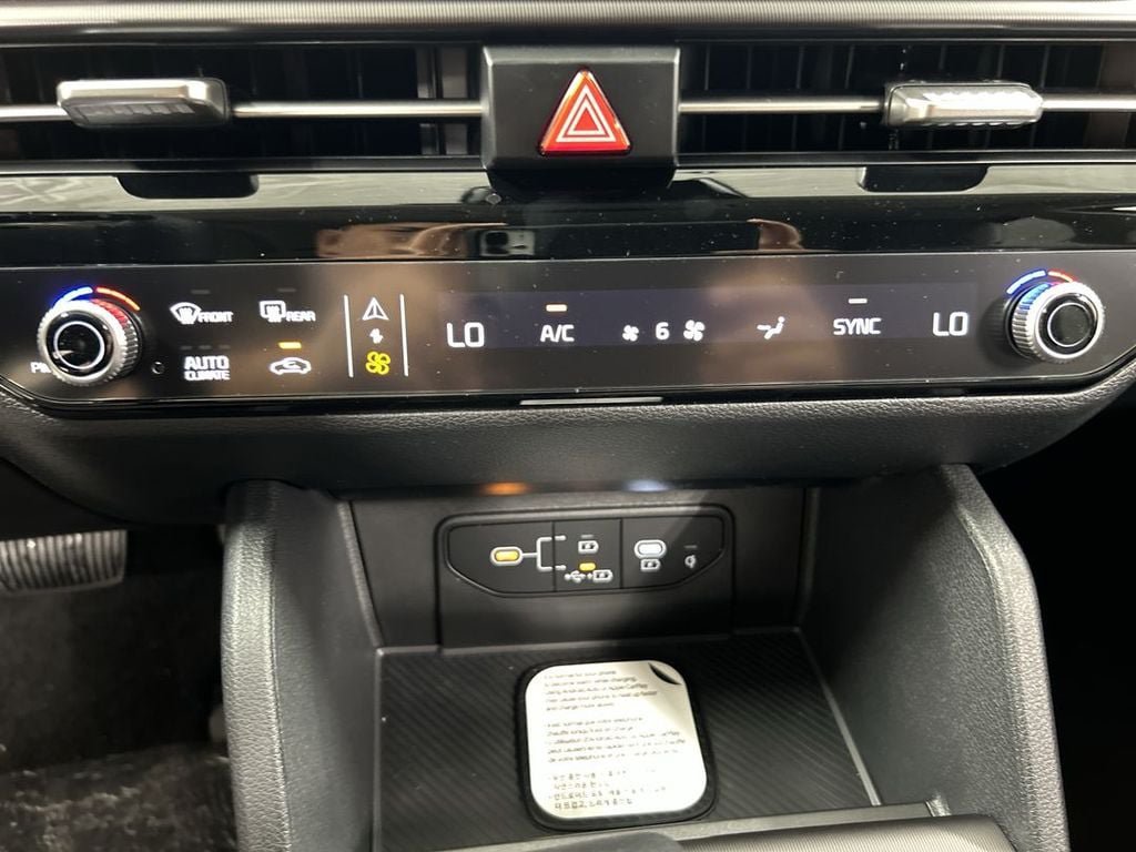 New 2026 Kia Sportage EX AWD/4WD image 16