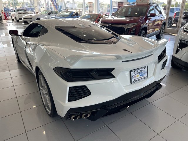 Used 2024 Chevrolet Corvette Stingray Coupe w/ Z51 Performance Package image 4