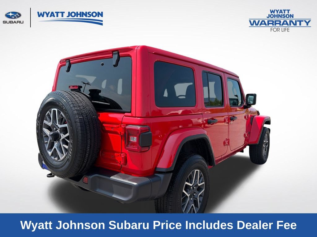 Used 2025 Jeep Wrangler Unlimited Sahara AWD/4WD image 8