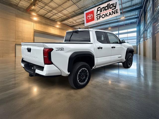 Certified 2025 Toyota Tacoma TRD Off-Road image 5