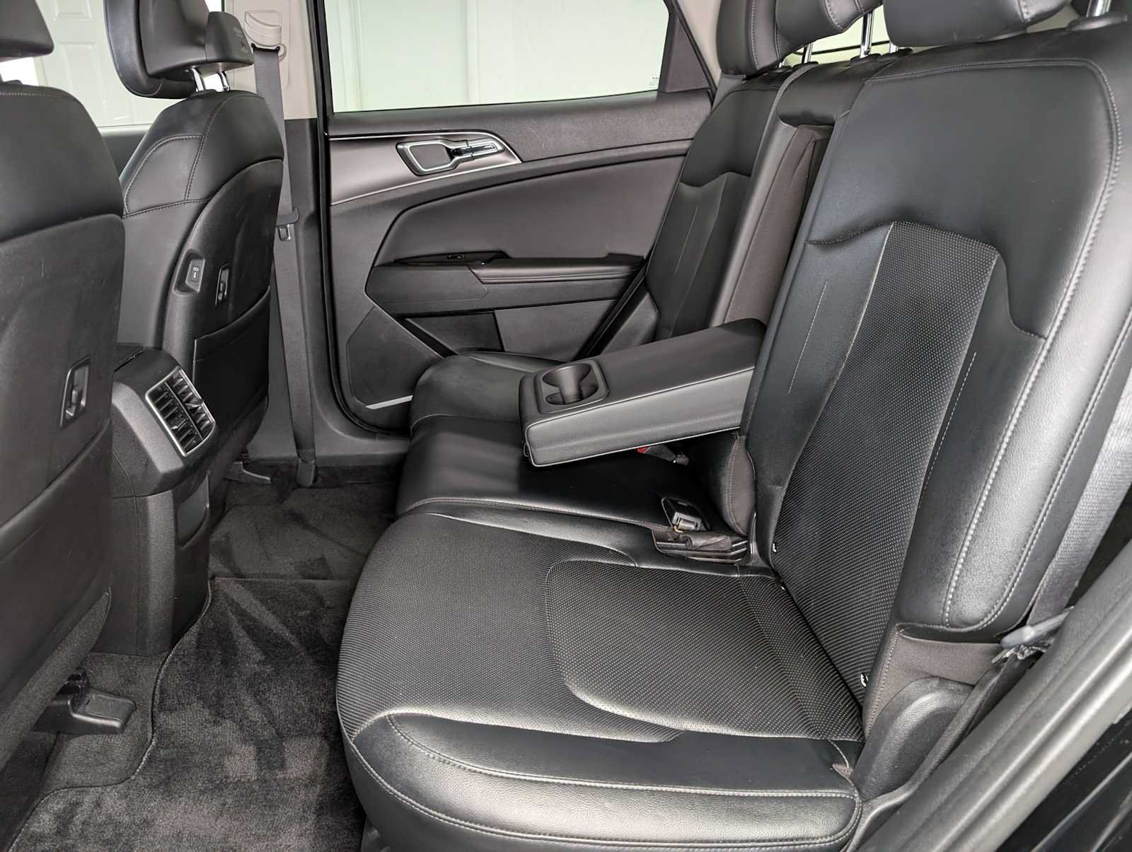 Certified 2023 Kia Sportage EX AWD/4WD image 22