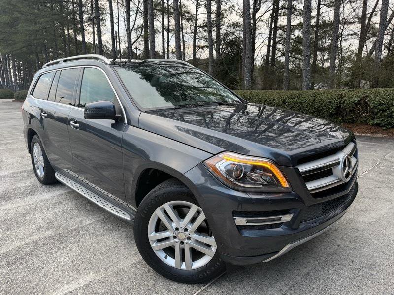 Used 2016 Mercedes-Benz GL 450 4MATIC image 13