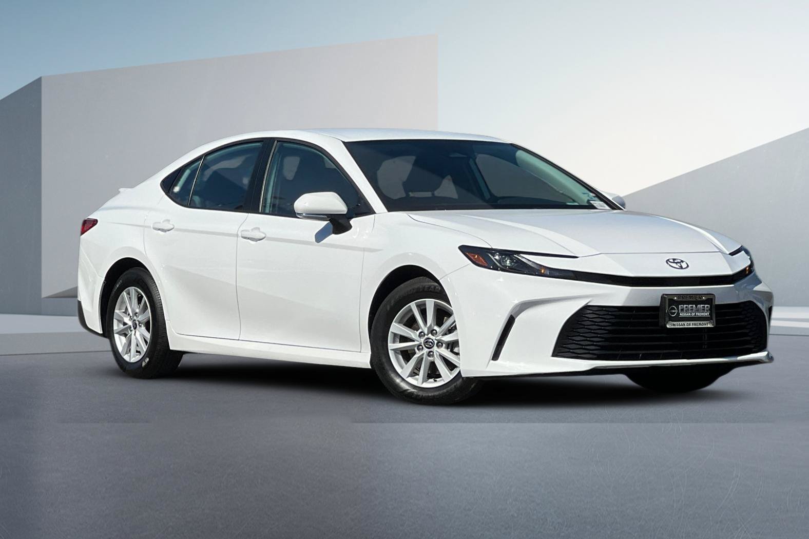 Used 2026 Toyota Camry LE FWD image 2