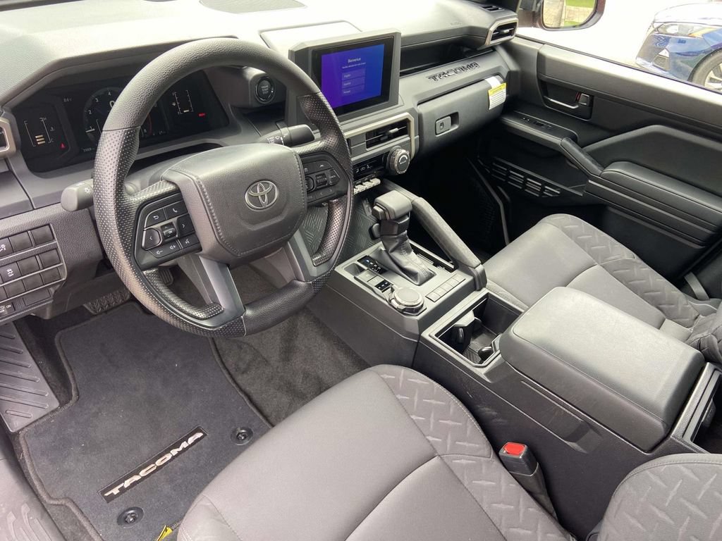 Used 2025 Toyota Tacoma SR w/ Towing Package AWD/4WD image 11