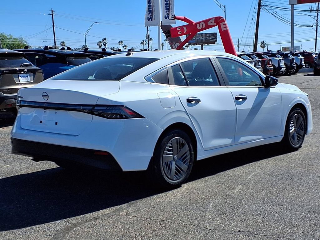 New 2026 Nissan Sentra S w/ S Cold Weather Package FWD image 7