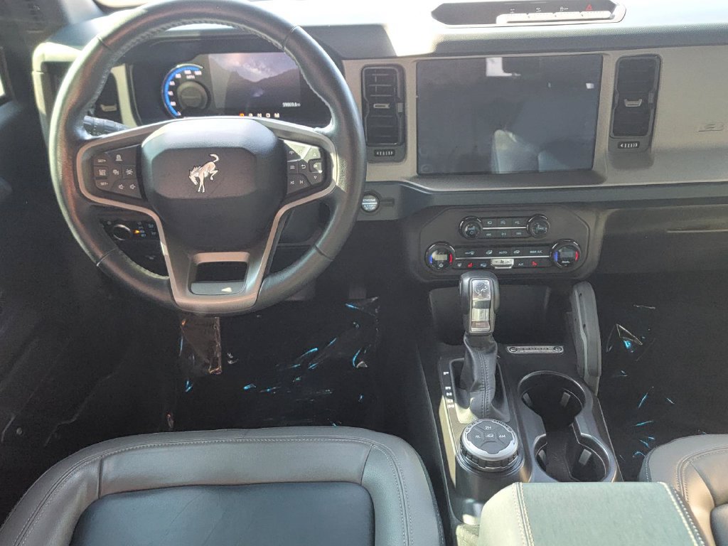 Used 2024 Ford Bronco Outer Banks AWD/4WD image 18