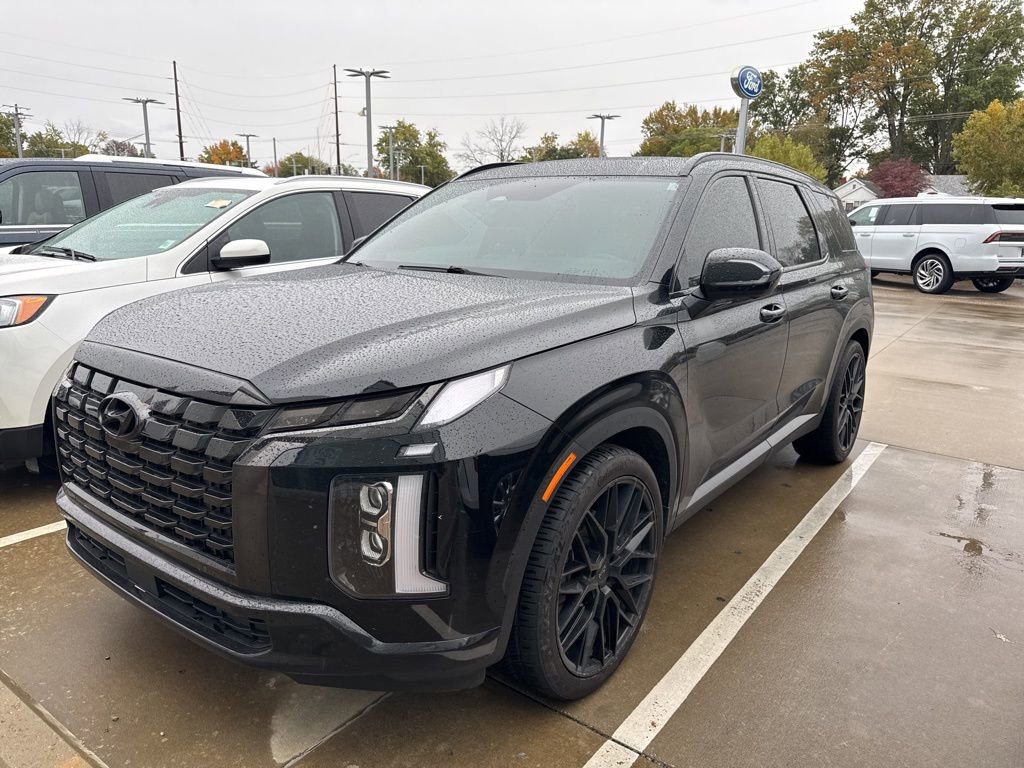 Used 2023 Hyundai Palisade Limited image 4