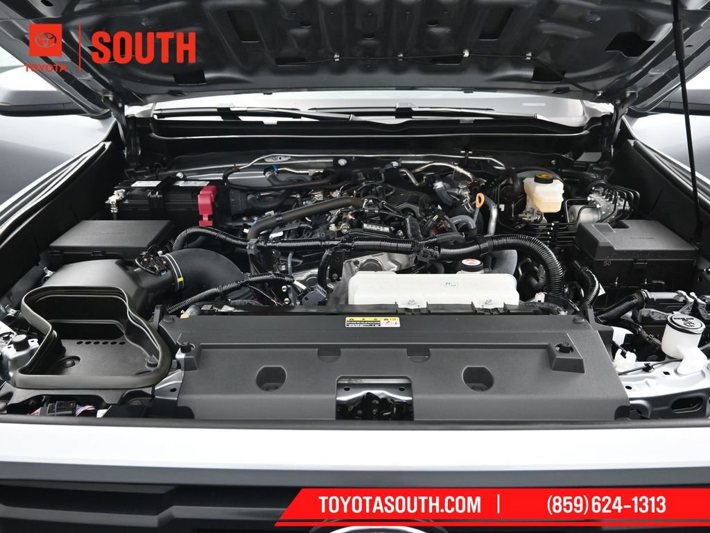 Used 2025 Toyota Tacoma TRD Off-Road w/ TRD Off Road Upgrade Package image 31