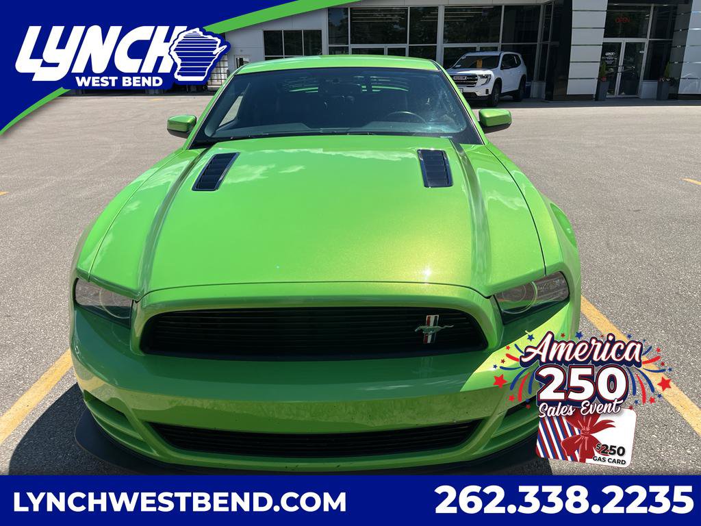 Used 2014 Ford Mustang GT Premium w/ Equipment Group 402A RWD video 1