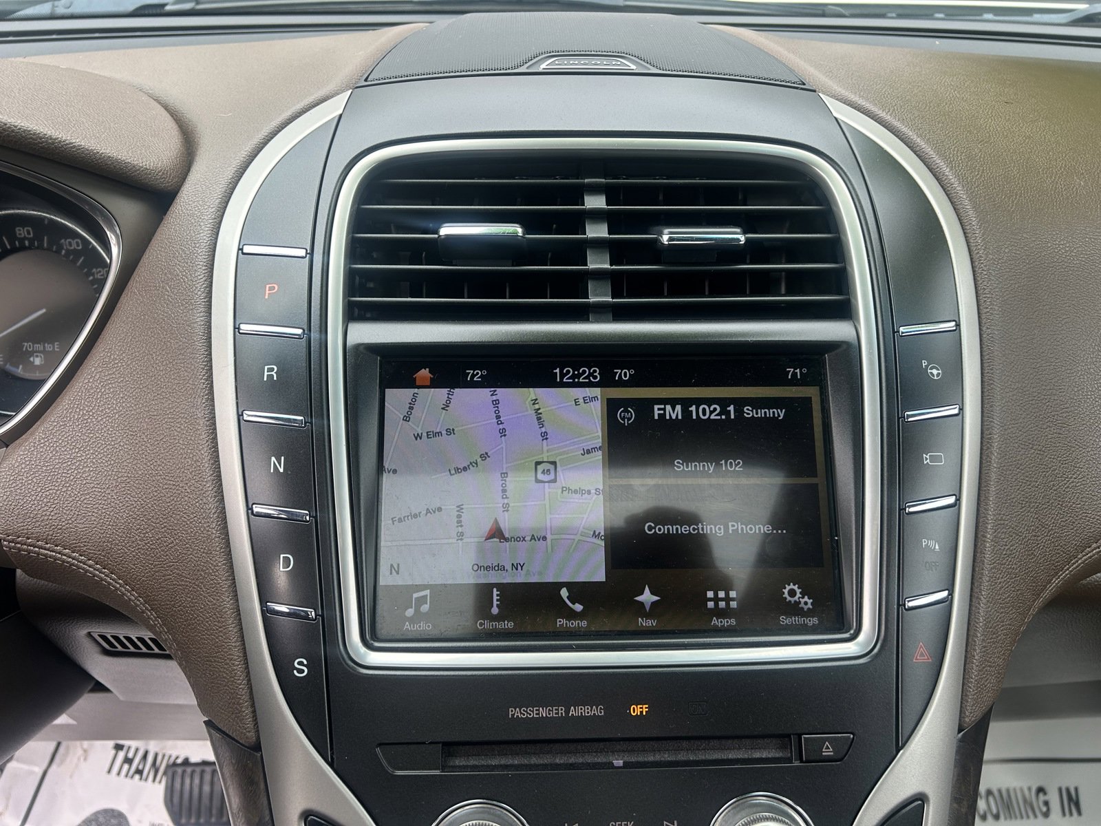 Used 2016 Lincoln MKX Reserve w/ Technology Package image 34