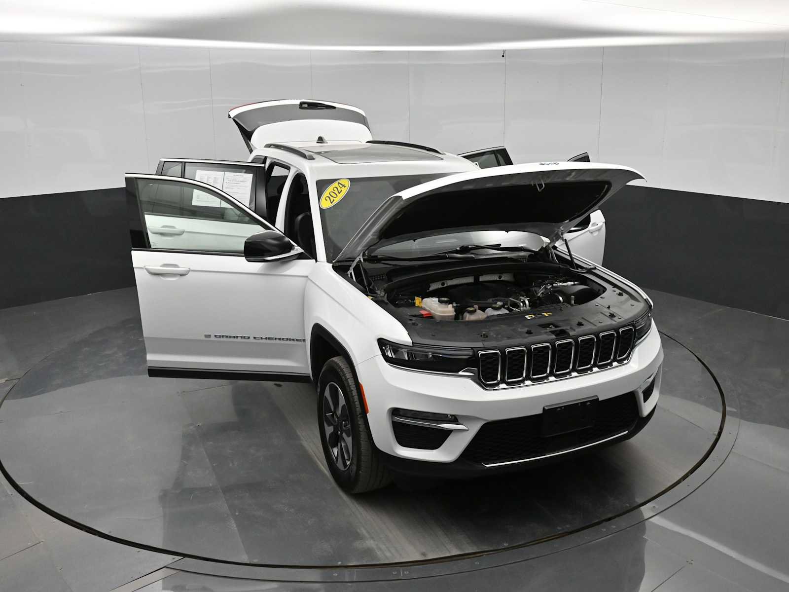 Used 2024 Jeep Grand Cherokee Limited 4xe AWD/4WD image 40