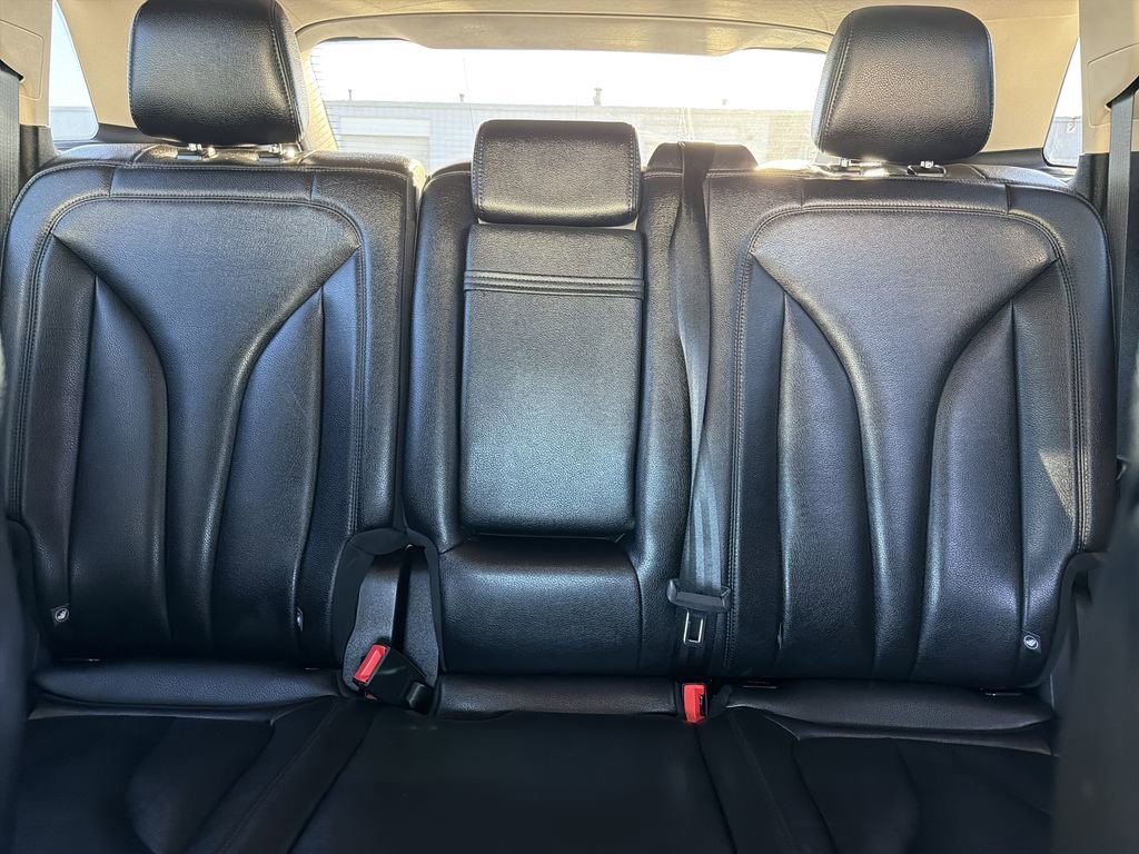 Certified 2023 Lincoln Nautilus AWD w/ Premium Package image 19