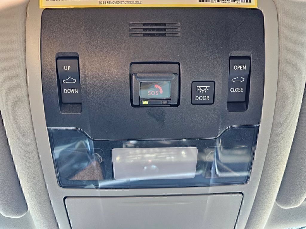 Used 2022 Lexus RX 450h AWD w/ Premium Package image 35
