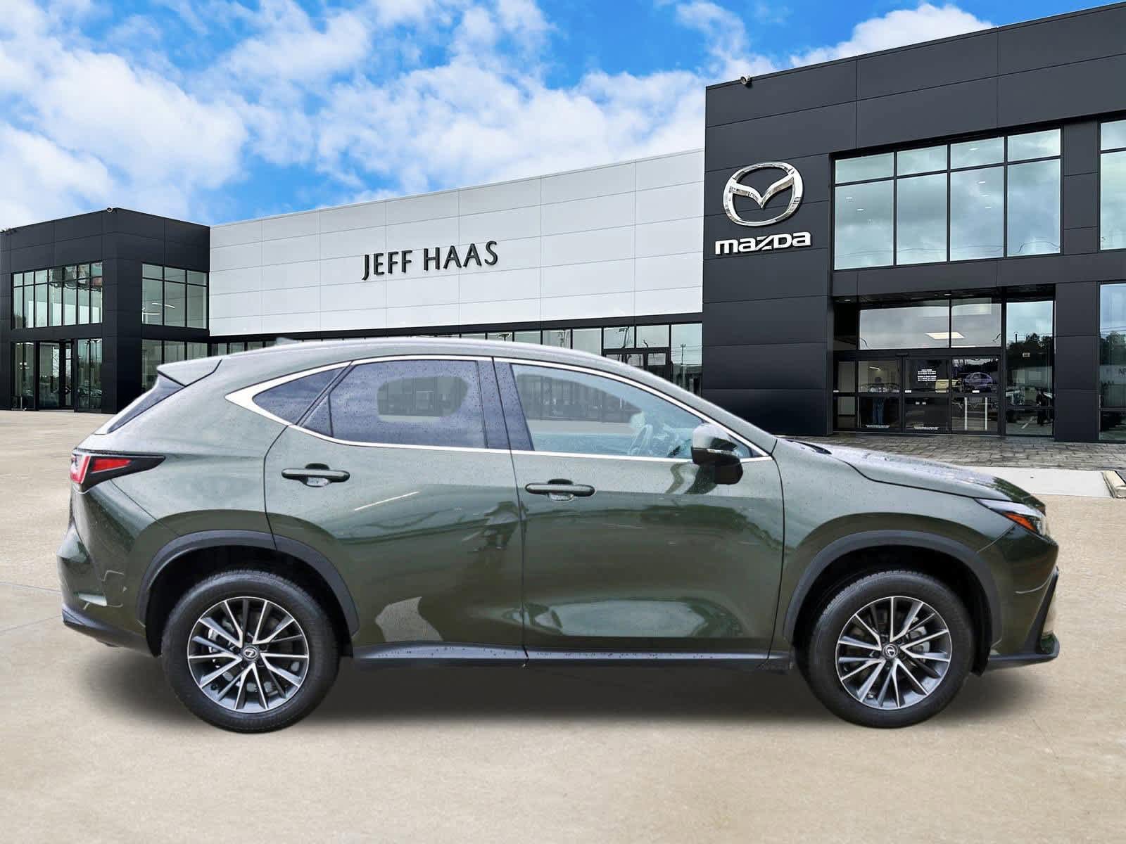 Used 2024 Lexus NX 350 AWD w/ Vision Package image 5