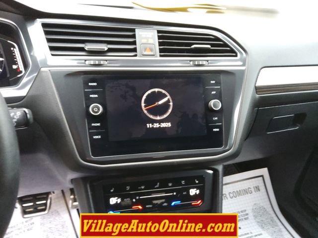 Used 2023 Volkswagen Tiguan SEL R-Line image 19