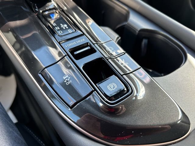 Used 2026 Toyota Crown XLE image 47