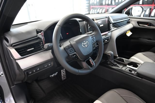 New 2026 Toyota Camry SE FWD image 21