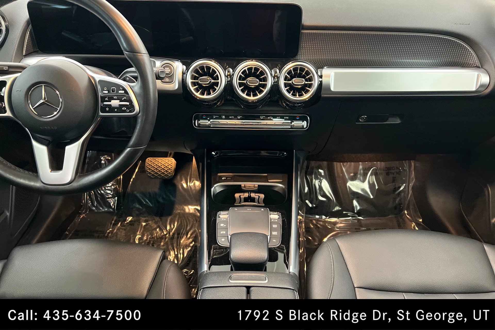 Certified 2022 Mercedes-Benz GLB 250 4MATIC w/ Premium Package Lite image 13