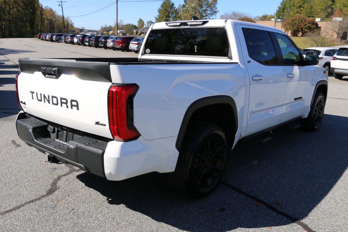 Used 2024 Toyota Tundra SR5 image 8