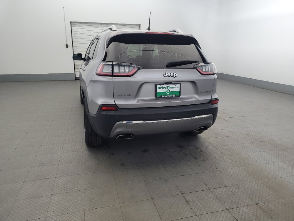 Used 2019 Jeep Cherokee Limited AWD/4WD image 6