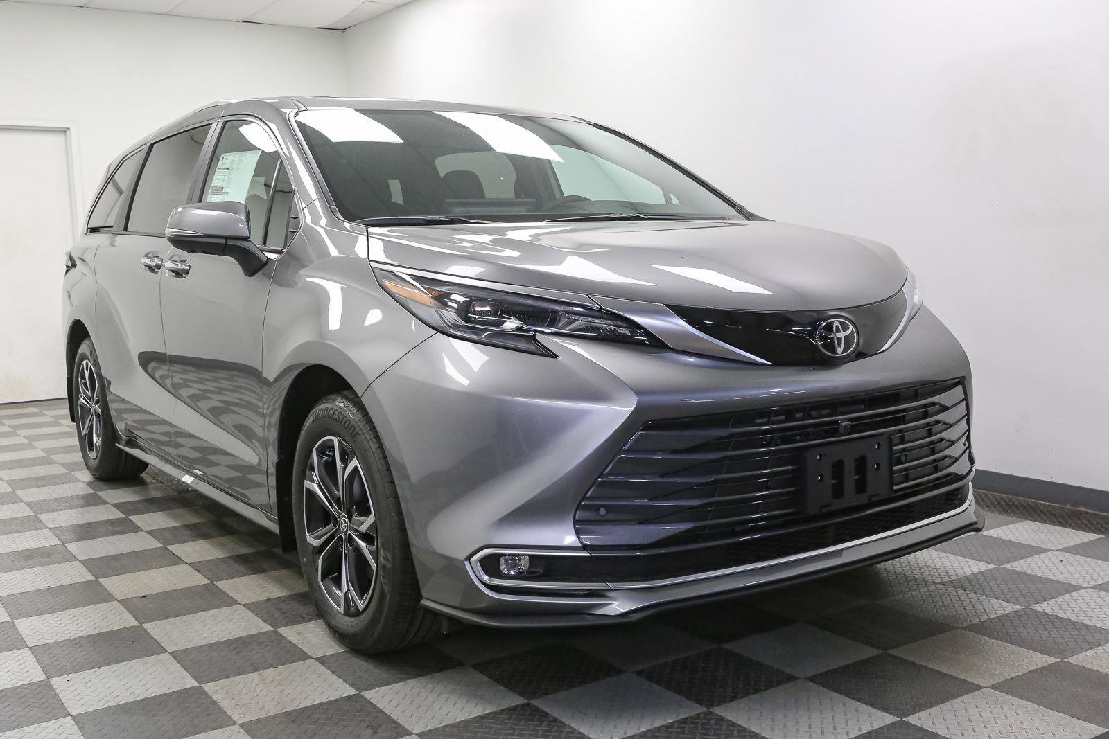 New 2026 Toyota Sienna Platinum AWD/4WD image 2
