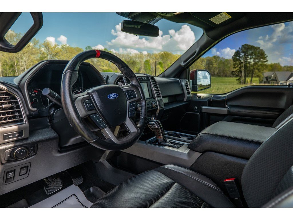 Used 2019 Ford F150 Raptor w/ Equipment Group 802A Luxury image 16